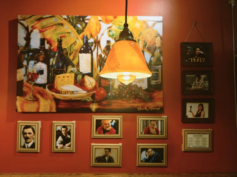 chess corner-3.jpg