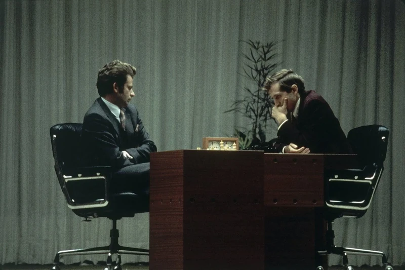 bobby-fischer-vs-boris-spassky-1972-694bea90f4446b0edce65fd1.webp