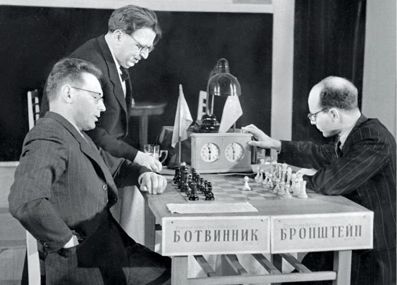 FIDE-Botvinnik-Bronstein-1951.jpg