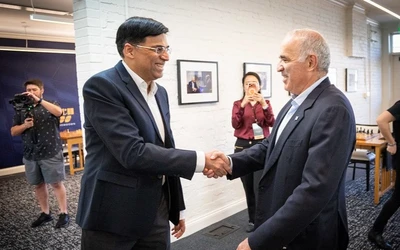 Garri Kasparov und Vishy Anand