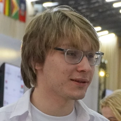 Denis Lazavik