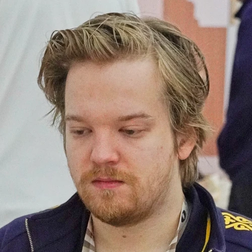 Denis Makhnev