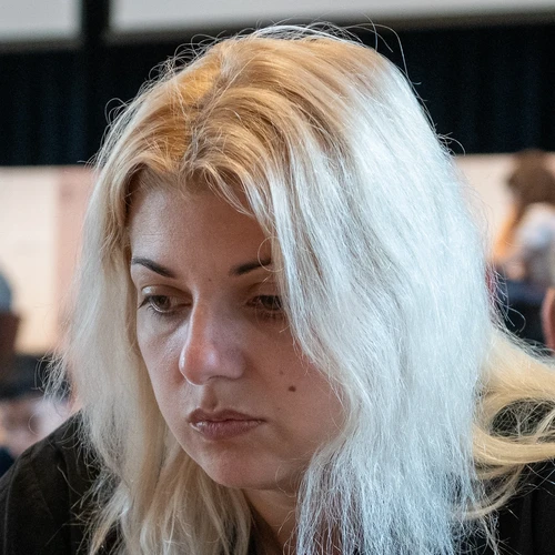Doluhanova, Evgeniya