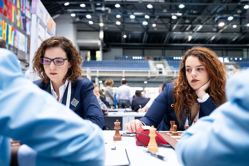 Sabrina Vega and Marta Garcia of team Spain