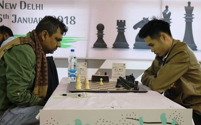 An image of GM Ziaur Rahman playing chess