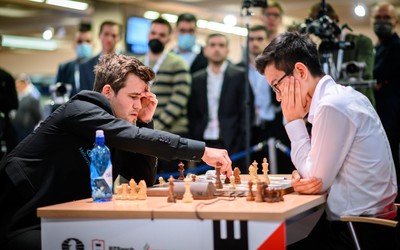 Carlsen-Nepo 10: Magnus on the brink of victory
