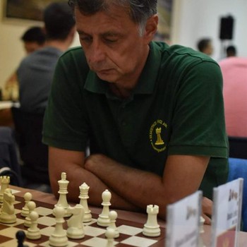 IM Dusan Lekic coaches chess students • lichess.org