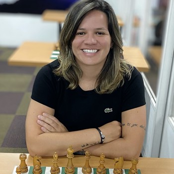 Vanessa Gazola participa de Olimpíada de Xadrez – Colégio Bandeirantes