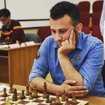GM Nijat Abasov coaches chess students •