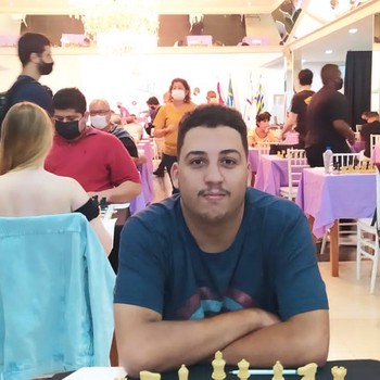 NM Vitor Firmo de Souza Rocha coaches chess students •