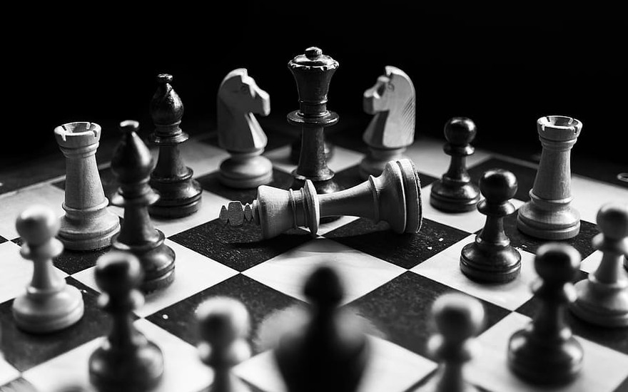 How the Chess Pieces Move - Chessable Blog