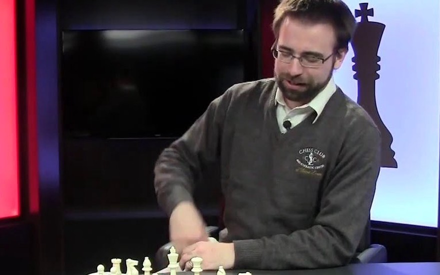I made a browser extension that Adds Videos to Lichess (Analysis